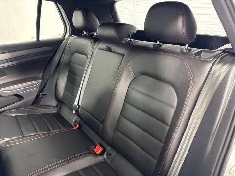 2021 Volkswagen Golf GTI S