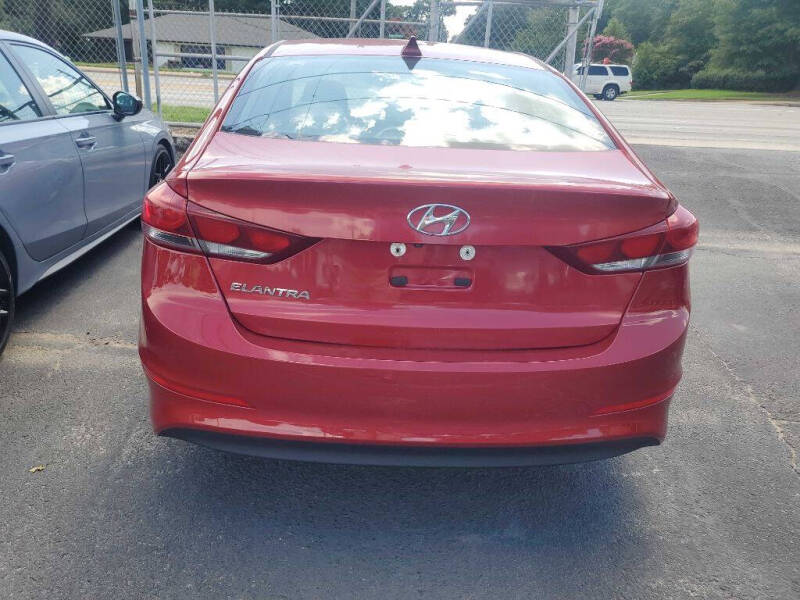 2018 Hyundai Elantra