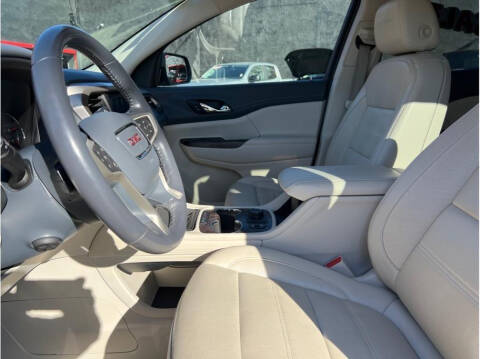 2020 GMC Acadia Denali