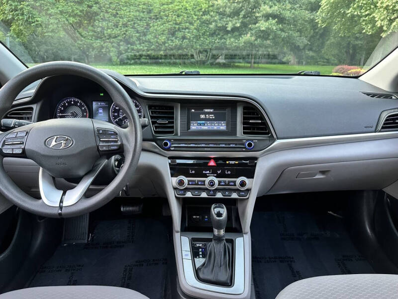 2020 Hyundai Elantra