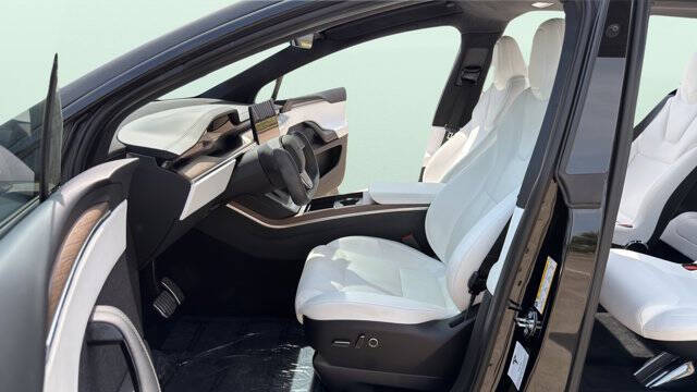 2023 Tesla Model X Plaid