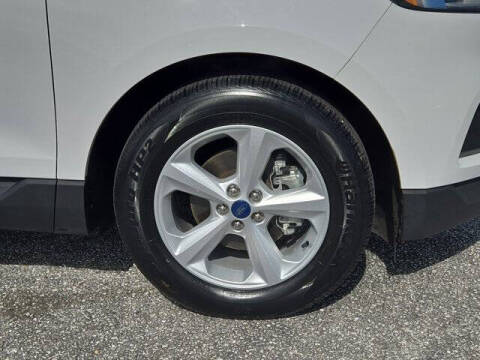 2020 Ford Edge SE