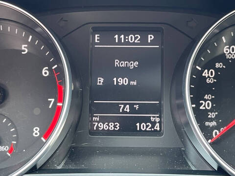 2016 Volkswagen Passat 1.8T SE