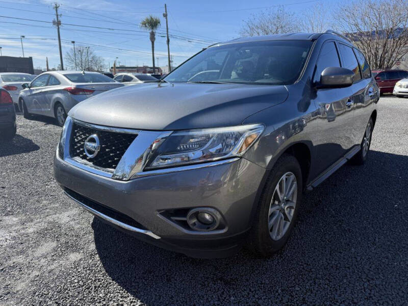 2016 Nissan Pathfinder for sale at Lamar Auto Sales in North Charleston SC