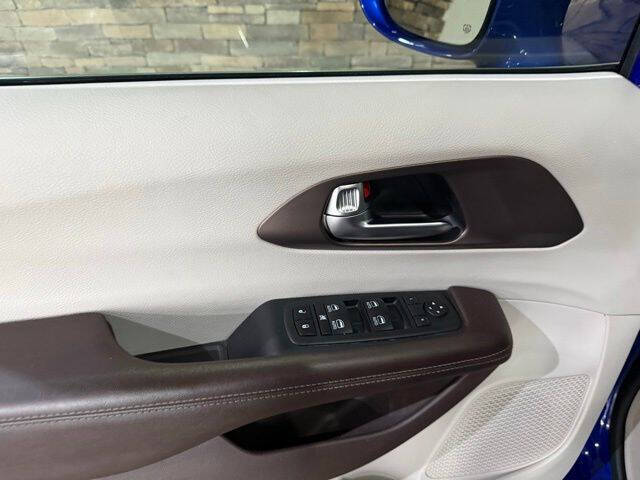 2019 Chrysler Pacifica Touring L Plus