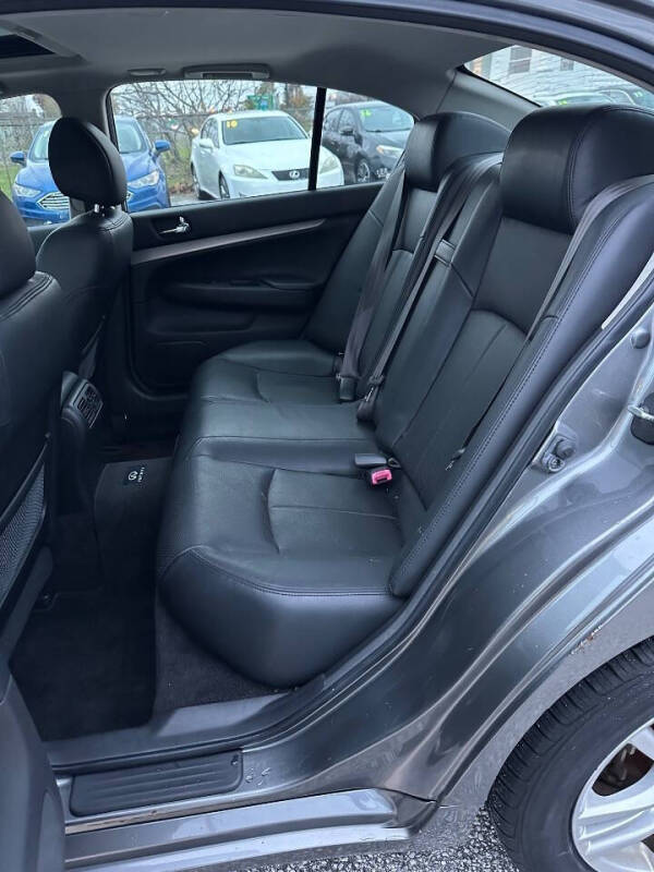 2012 Infiniti G25 Sedan x