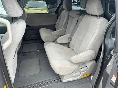 2011 Toyota Sienna