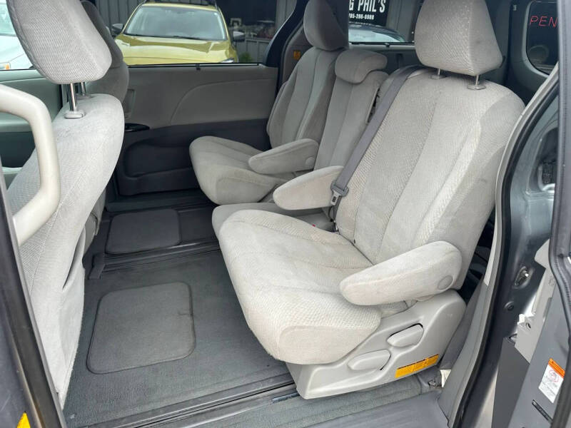 2011 Toyota Sienna