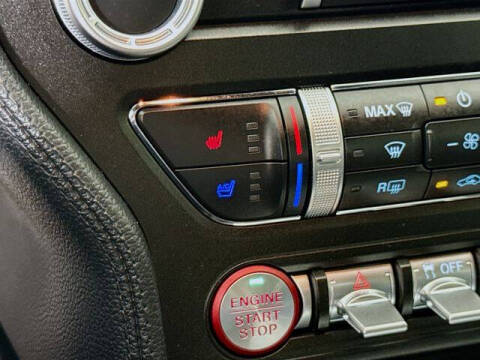 2022 Ford Mustang EcoBoost Premium