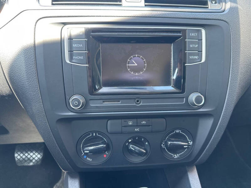 2016 Volkswagen Jetta