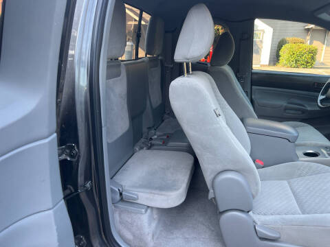 2011 Toyota Tacoma PreRunner V6