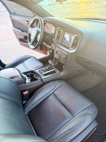 2020 Dodge Charger SXT