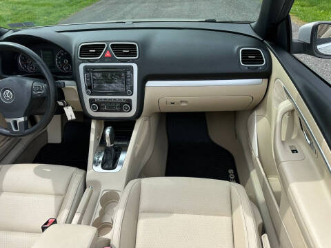 2012 Volkswagen Eos Komfort SULEV