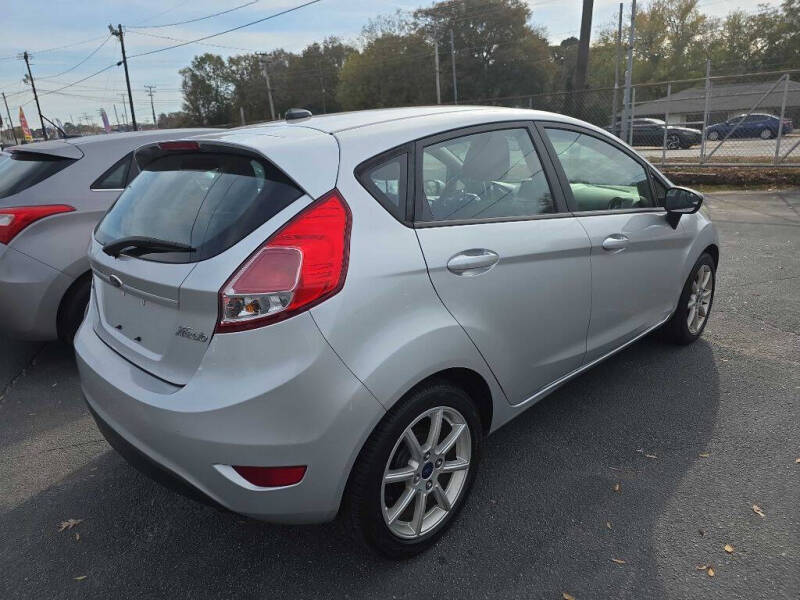 2016 Ford Fiesta SE