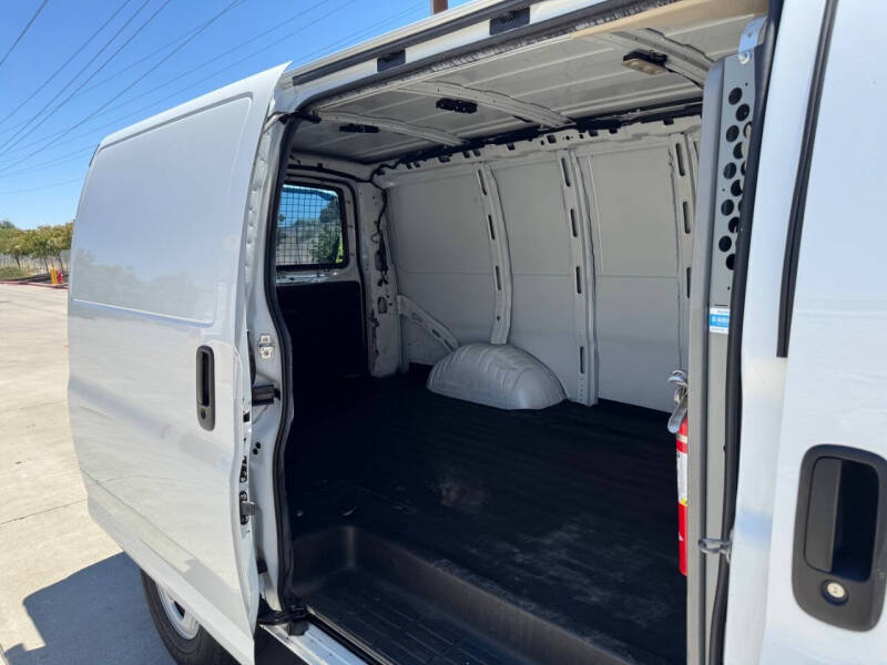 2019 Chevrolet Express 2500