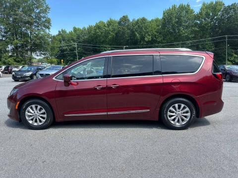 2019 Chrysler Pacifica Touring L
