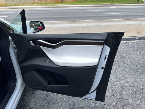 2016 Tesla Model X 90D