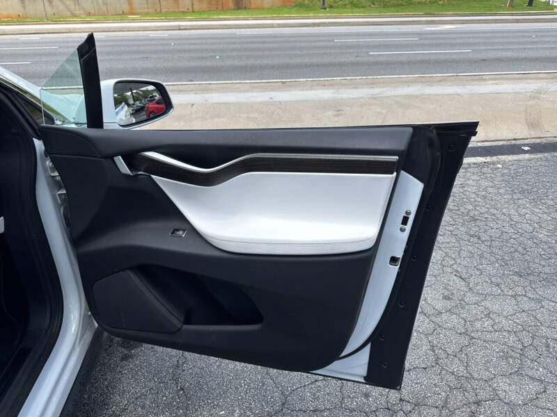 2016 Tesla Model X 90D