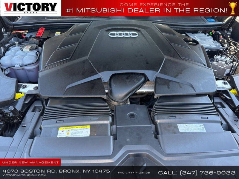 2022 Audi Q8 quattro Premium Plus 55 TFSI