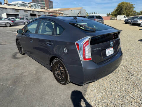 2013 Toyota Prius Three