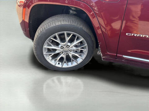 2023 Jeep Grand Cherokee Summit 4xe