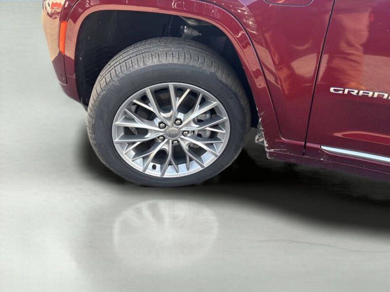 2023 Jeep Grand Cherokee Summit 4xe