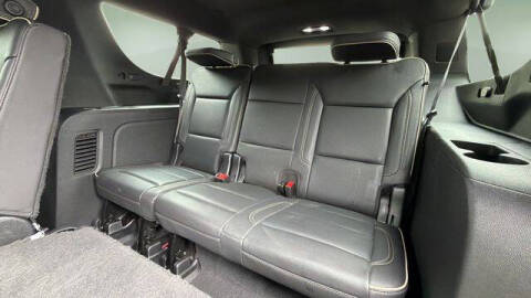 2022 GMC Yukon XL SLT