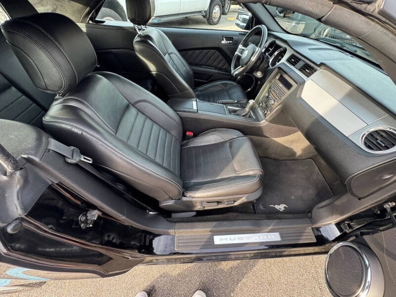 2014 Ford Mustang V6 Premium