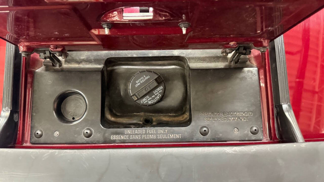 1993 Chevrolet Corvette 19