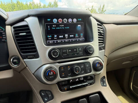 2017 GMC Yukon XL SLT