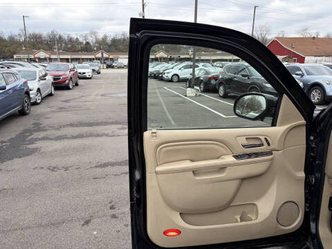 2012 Cadillac Escalade Luxury