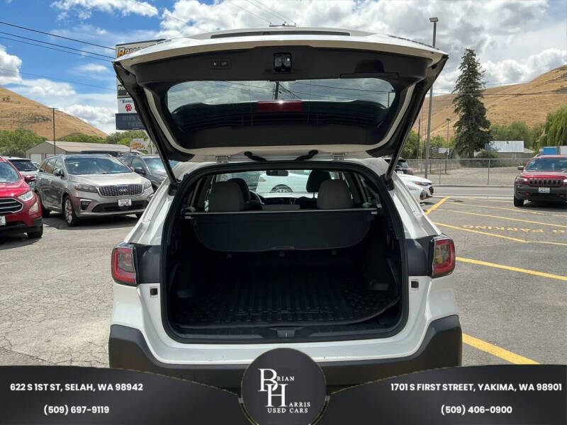 2023 Subaru Outback Premium