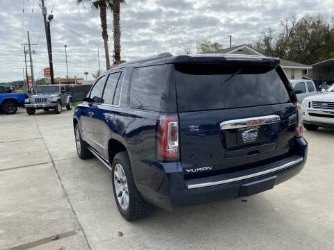 2017 GMC Yukon Denali