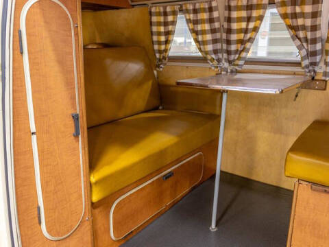 1967 Volkswagen Westfalia Camper