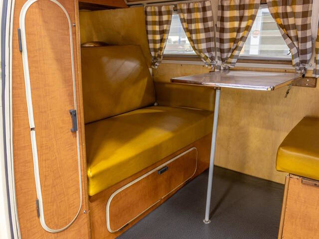 1967 Volkswagen Westfalia Camper