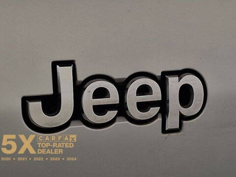 2022 Jeep Grand Cherokee L Laredo