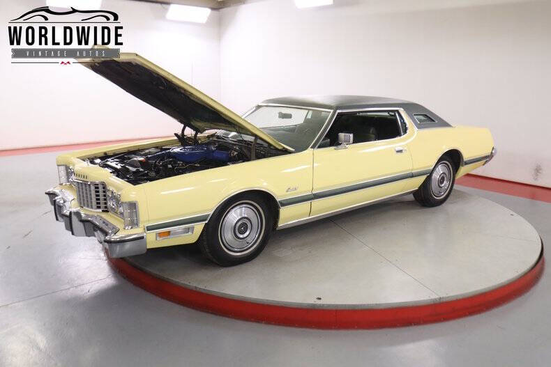 1973 Ford Thunderbird