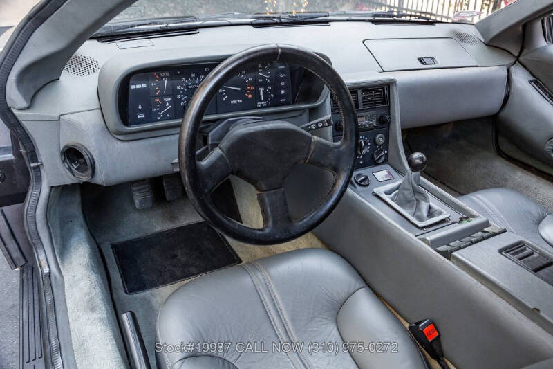 1981 DeLorean DMC-12