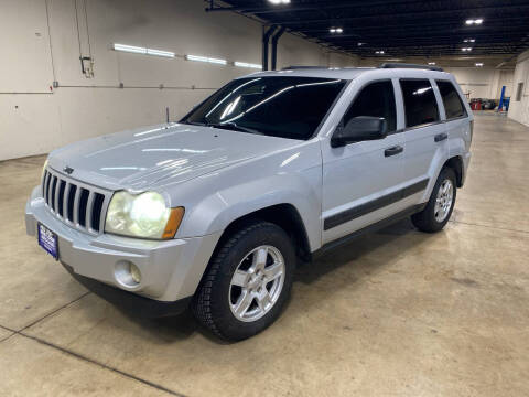 2006 Jeep Grand Cherokee for sale at New Look Enterprises,Inc. in Crete IL