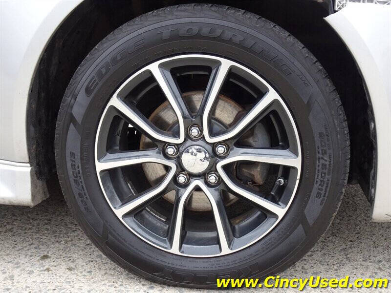 2017 Mitsubishi Lancer ES