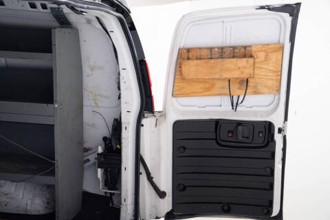 2017 Chevrolet Express 2500