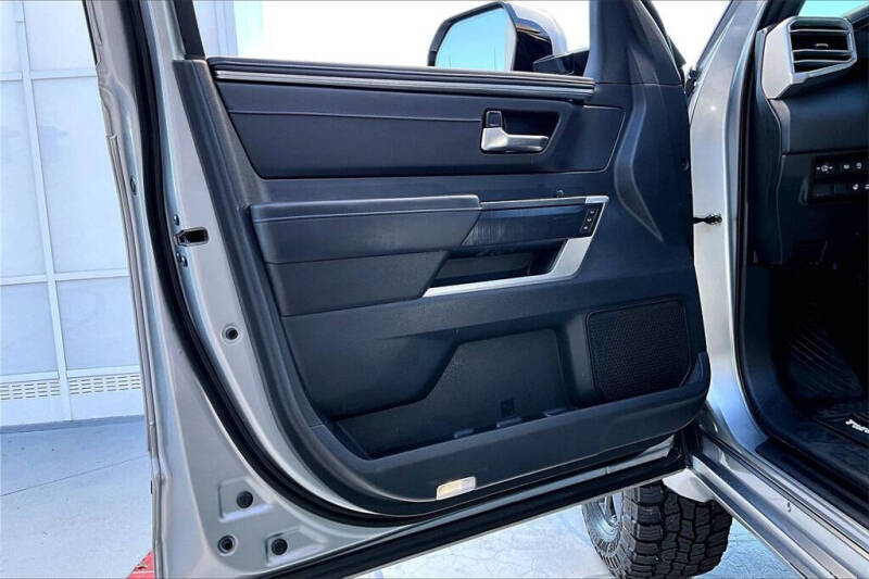 2024 Toyota Tundra Platinum