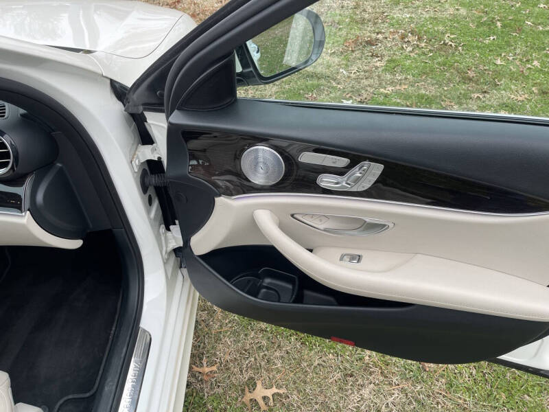 2019 Mercedes-Benz E-Class E 300