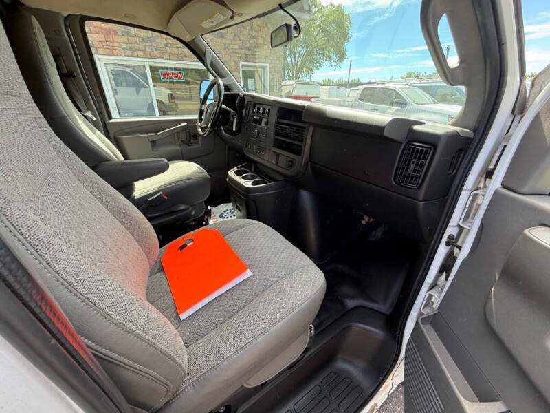 2016 Chevrolet Express 2500