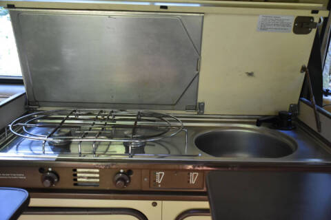 1984 Volkswagen Vanagon Camper