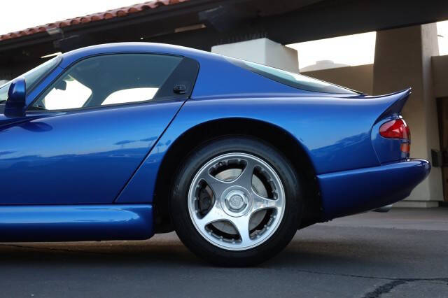 1997 Dodge Viper GTS