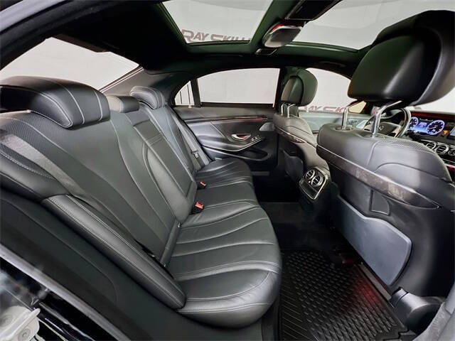 2015 Mercedes-Benz S-Class S 550