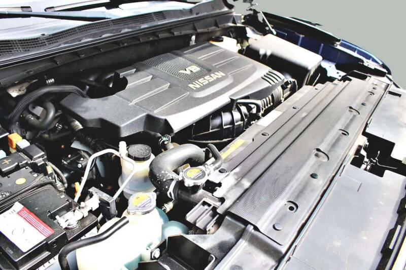 2017 Nissan Titan Platinum Reserve