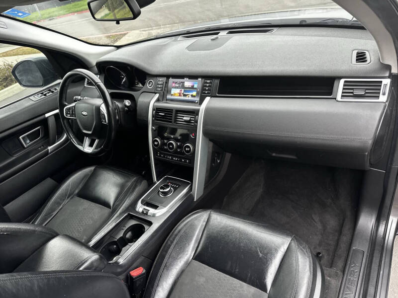 2017 Land Rover Discovery Sport SE