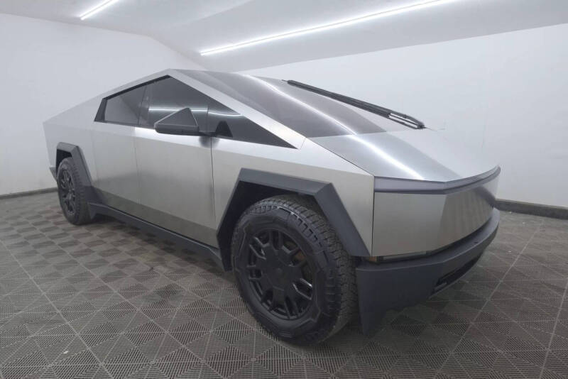 2024 Tesla Cybertruck Cyberbeast